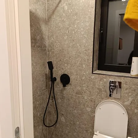 Apartman Marina Free Parking City Centre Novi Sad Exterior foto