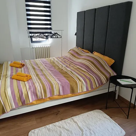 Apartman Marina Free Parking City Centre Novi Sad Exterior foto